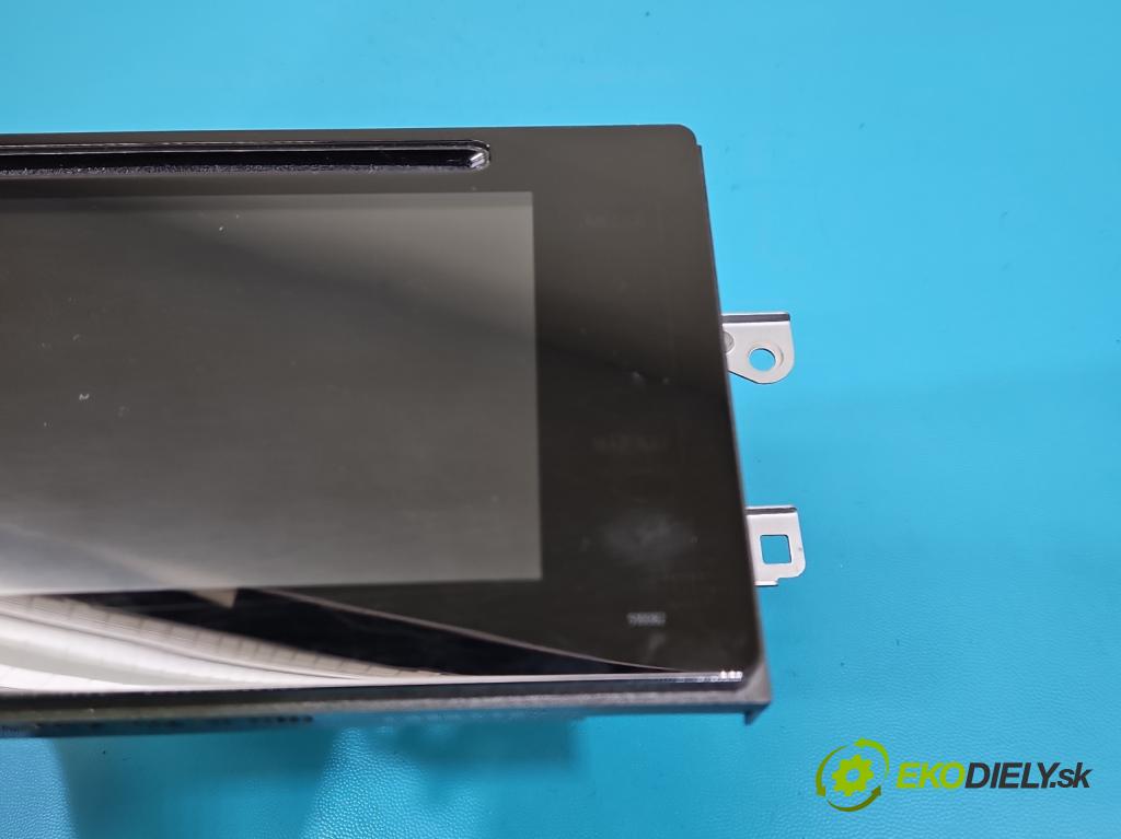 Toyota Auris II 2012-2018 1.6 16V 132  HP manual 97 kW 1598 cm3 5- Radio originál 86140-02360