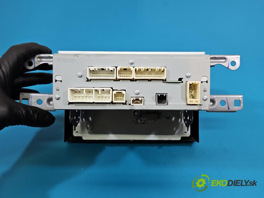 Toyota Auris II 2012-2018 1.6 16V 132  HP manual 97 kW 1598 cm3 5- Radio originál 86140-02360