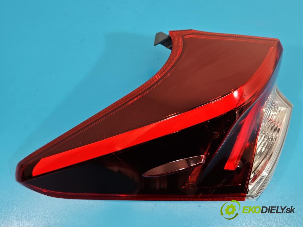 Toyota Auris II 2012-2018 1.6 16V 132  HP manual 97 kW 1598 cm3 5- svetlo / reflektor zadné ľavé 02-353 (Kľučka dverí ostatné)