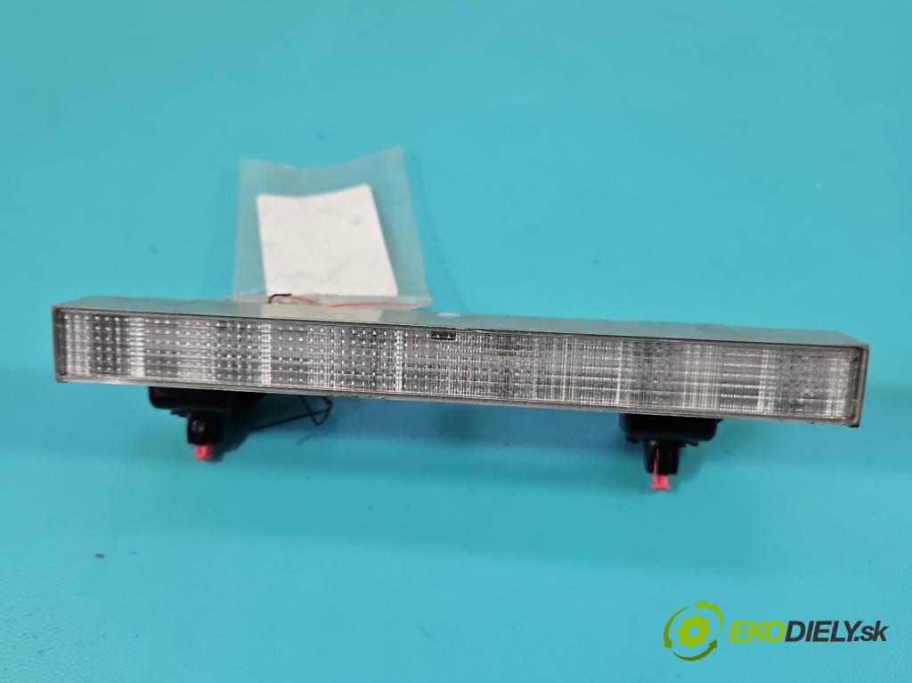 Toyota Auris II 2012-2018 1.6 16V 132  HP manual 97 kW 1598 cm3 5- světlo: stop: 81570-05100