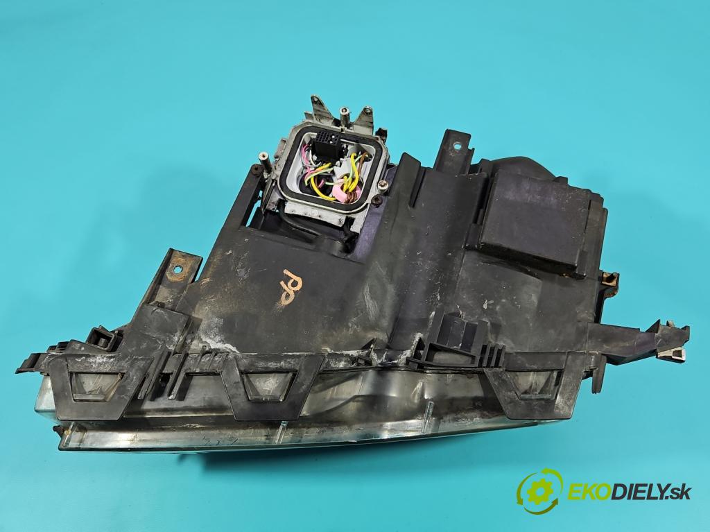 Bmw 3 E46 1998-2007 2.0 16V 143 HP manual 105 kW 1995 cm3 4- Reflektor: pravý  (Svetlo predné pravé)