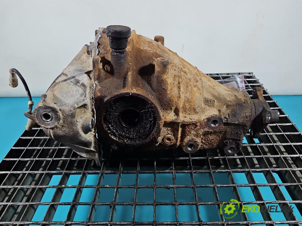 Opel Omega B 1994-2003 2.2 16V 144 HP manual 106 kW 2198 cm3 4- Most: zadní: 90446890