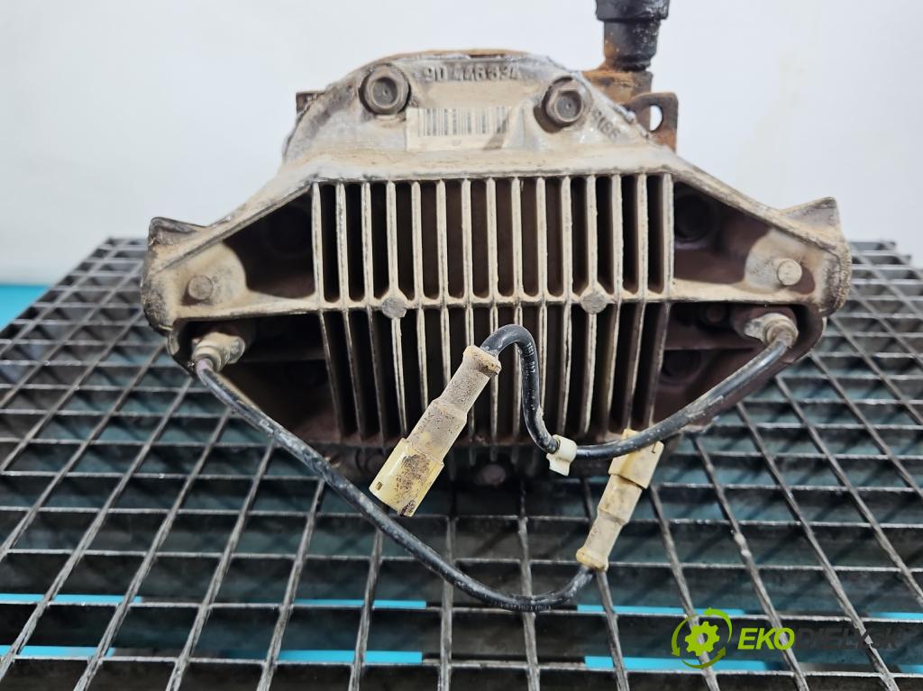 Opel Omega B 1994-2003 2.2 16V 144 HP manual 106 kW 2198 cm3 4- Most: zadní: 90446890