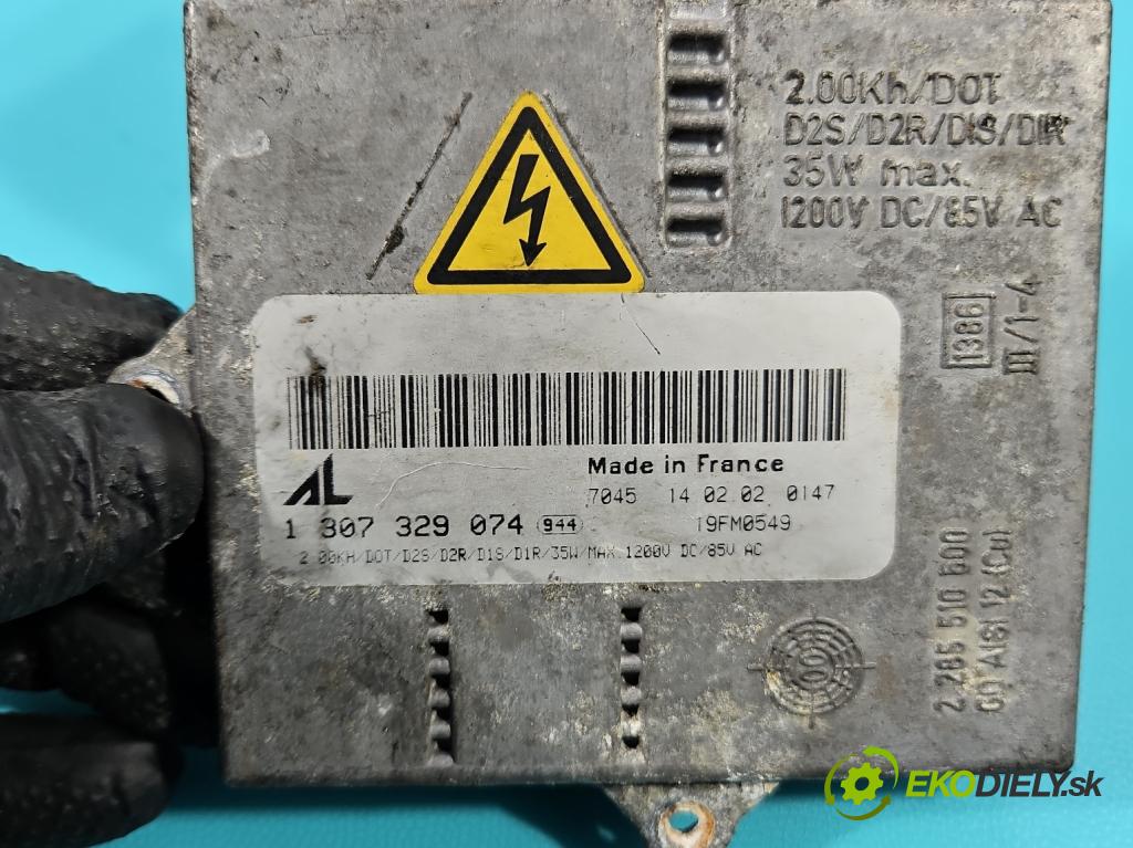 Bmw 3 E46 1998-2007 2.0 16V 143 HP manual 105 kW 1995 cm3 4- střídač: xenon 1307329074 (Riadiaca jednotka xenónu)