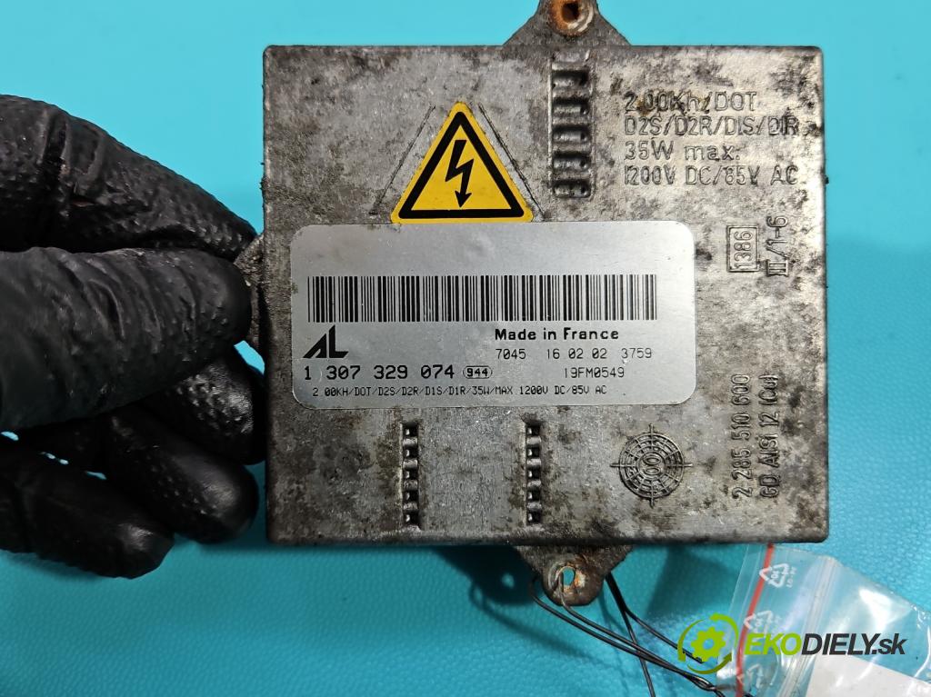Bmw 3 E46 1998-2007 2.0 16V 143 HP manual 105 kW 1995 cm3 4- střídač: xenon 1307329074 (Riadiaca jednotka xenónu)