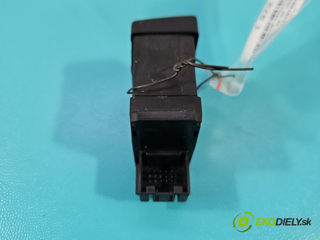 Audi A5 8T 2007-2016 3.0 tdi 239KM automatic 176 kW 2967 cm3 5- prepínač brzda: ručný 8K1927225B (Prepínacie páčky pod volantom)