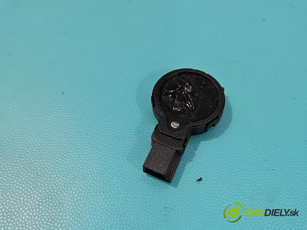 Audi A5 8T 2007-2016 3.0 tdi 239KM automatic 176 kW 2967 cm3 5- snímač déšť: 8K0955559 (Snímač deště)