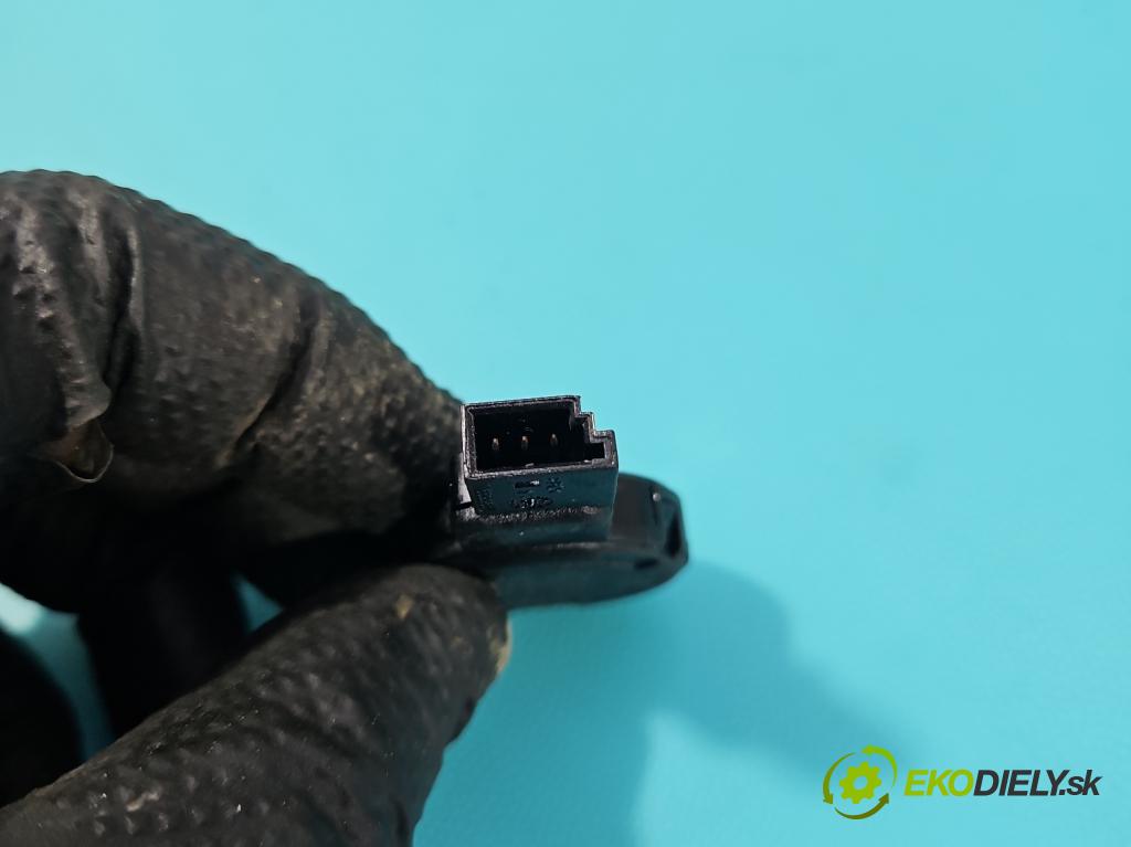 Audi A5 8T 2007-2016 3.0 tdi 239KM automatic 176 kW 2967 cm3 5- snímač déšť: 8K0955559 (Snímač deště)