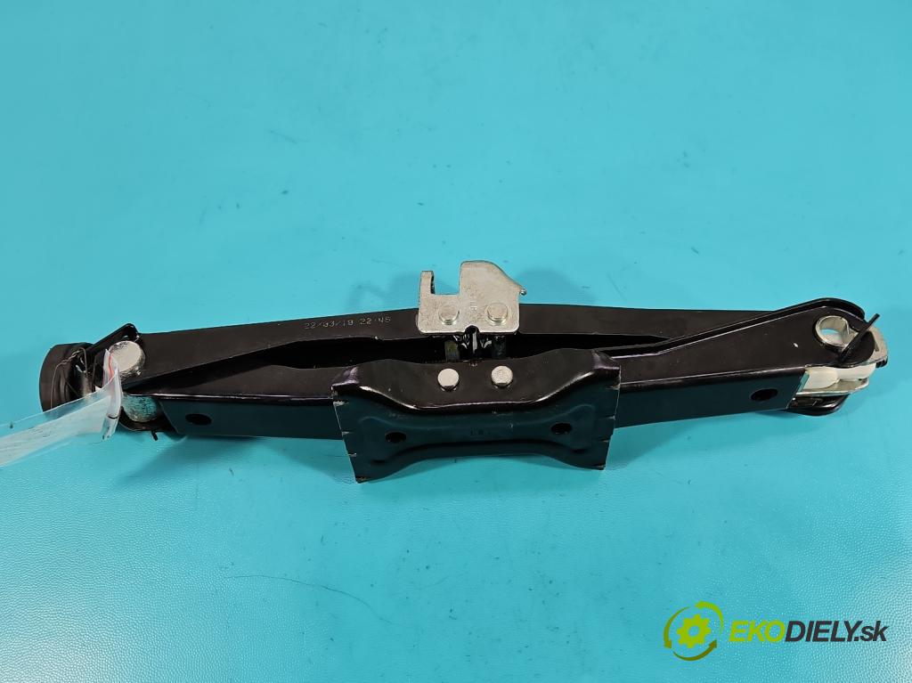 Audi A5 8T 2007-2016 3.0 tdi 239KM automatic 176 kW 2967 cm3 5- mechanizmus okna automobilovy 8K0011031D