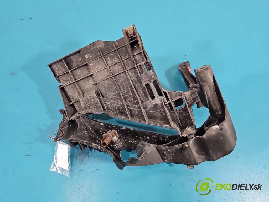 Audi A5 8T 2007-2016 3.0 tdi 239KM automatic 176 kW 2967 cm3 5- lišta pod svetlami 89392979