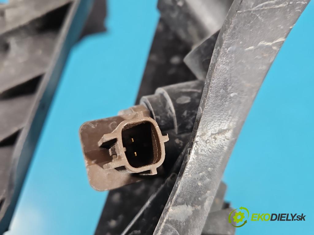 Audi A5 8T 2007-2016 3.0 tdi 239KM automatic 176 kW 2967 cm3 5- lišta pod svetlami 89392979