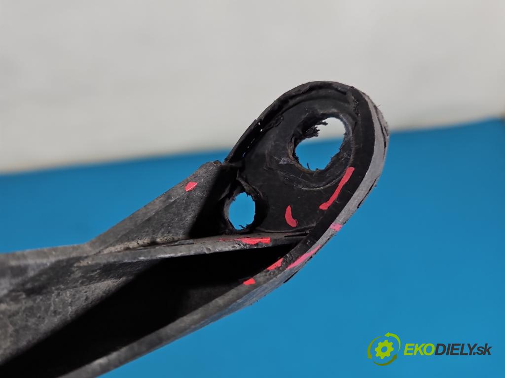 Audi A5 8T 2007-2016 3.0 tdi 239KM automatic 176 kW 2967 cm3 5- lišta pod svetlami 89392979