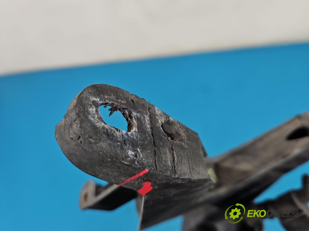 Audi A5 8T 2007-2016 3.0 tdi 239KM automatic 176 kW 2967 cm3 5- lišta pod svetlami 89392979