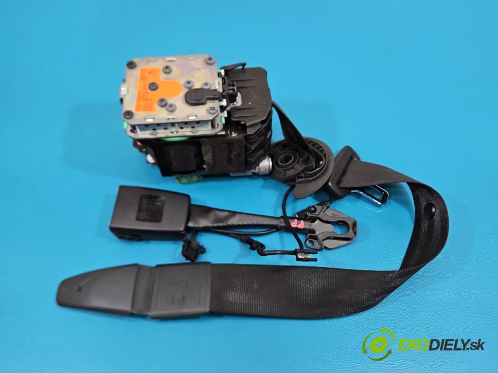 Audi A5 8T 2007-2016 3.0 tdi 239KM automatic 176 kW 2967 cm3 5- stěna bezpečnost přední pravý 8K0857755F