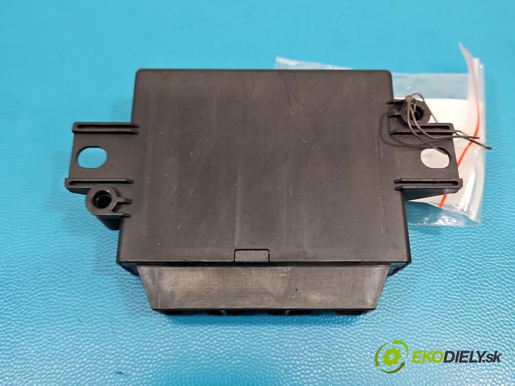 Audi A5 8T 2007-2016 3.0 tdi 239KM automatic 176 kW 2967 cm3 5- řídící jednotka parkování 8K0919475R