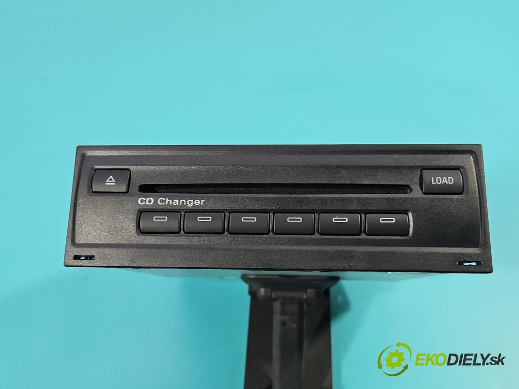 Audi A5 8T 2007-2016 3.0 tdi 239KM automatic 176 kW 2967 cm3 5- Menič: cd 4E0910110L (CD menič)