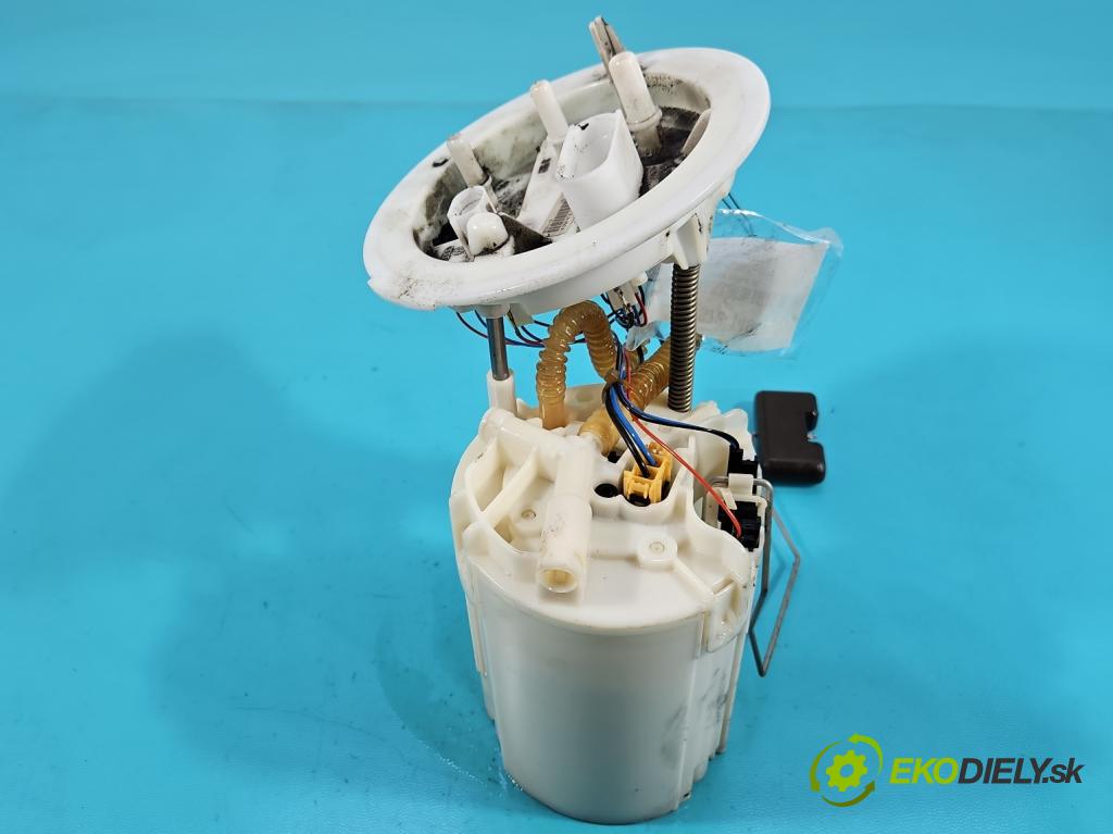 Audi A5 8T 2007-2016 3.0 tdi 239KM automatic 176 kW 2967 cm3 5- čerpadlo palivo 8K0919050K