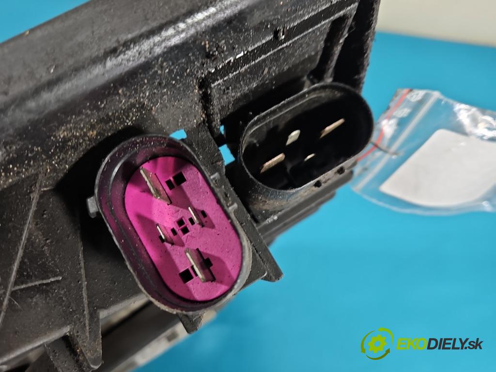 Audi A5 8T 2007-2016 3.0 tdi 239KM automatic 176 kW 2967 cm3 5- Ventilátor chladiča 8K0959455E