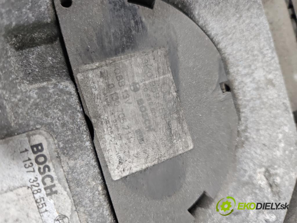 Audi A5 8T 2007-2016 3.0 tdi 239KM automatic 176 kW 2967 cm3 5- Ventilátor chladiča 8K0959455E