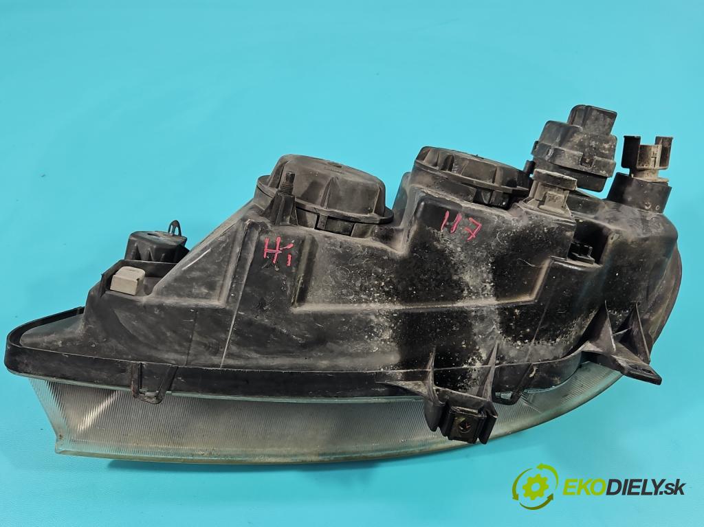Renault Megane I 1995-2003 1.4 16V 95 HP manual 70 kW 1390 cm3 5- Reflektor: pravý 7700427870G (Svetlo predné pravé)