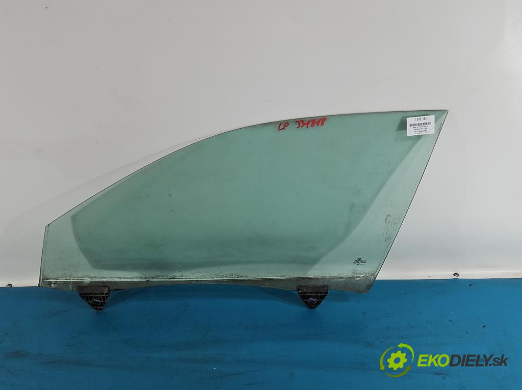 Audi A4 B7 2004-2008 3.0 tdi BKN: 204 hp automatic 150 kW 2967 cm3 5- sklo dveře přední levé 