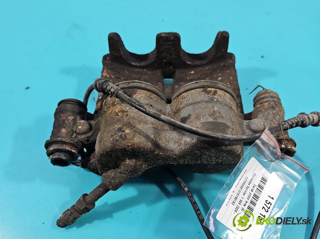 Mercedes Sprinter II 906 2006-  2.2 cdi 109 HP manual 80 kW 2148 cm3 5- brzdič predné ľavý  (Kľučka dverí ostatné)