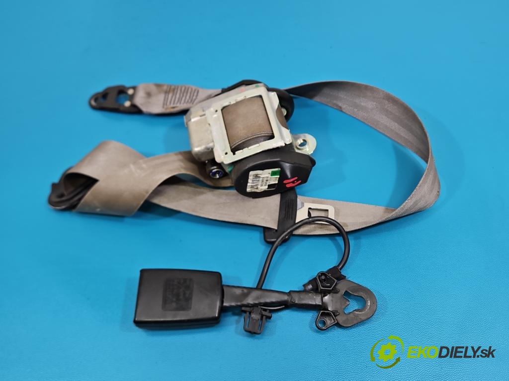 Audi A4 B7 2004-2008 3.0 tdi BKN: 204 HP automatic 150 kW 2967 cm3 5- pas bezpečnosť: predné pravý 8E0857755G