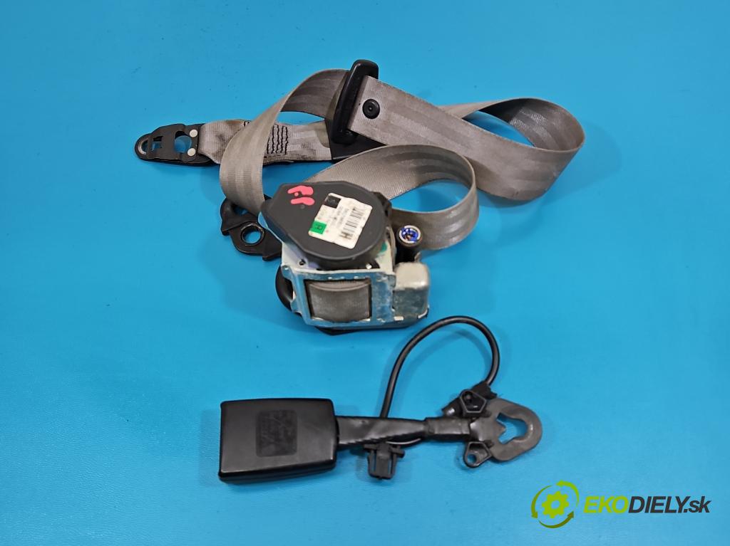 Audi A4 B7 2004-2008 3.0 tdi BKN: 204 HP automatic 150 kW 2967 cm3 5- pas bezpečnosť: predné pravý 8E0857755G