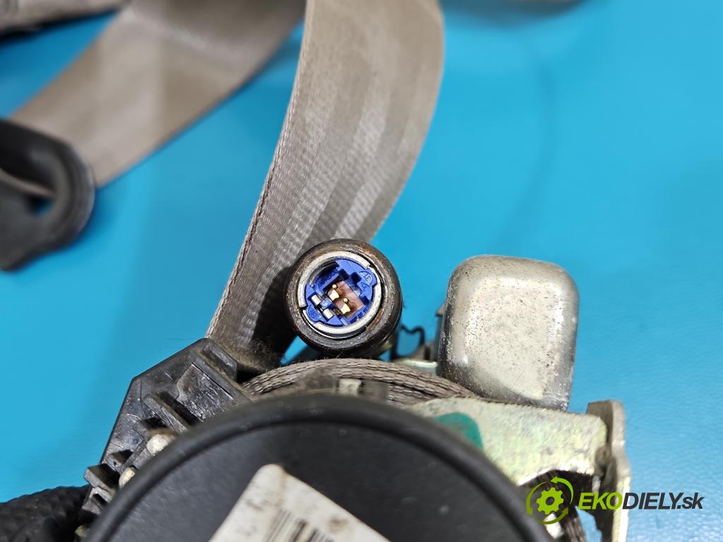 Audi A4 B7 2004-2008 3.0 tdi BKN: 204 HP automatic 150 kW 2967 cm3 5- pas bezpečnosť: predné pravý 8E0857755G