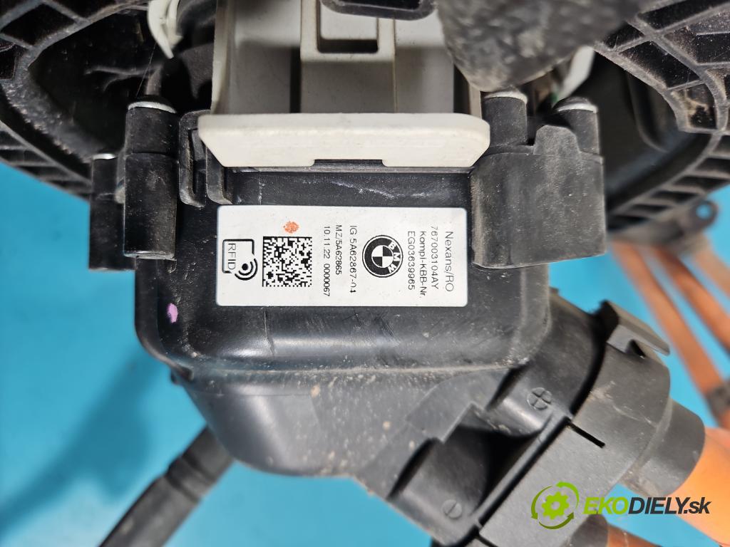 Bmw iX1 U11 0.0 elektrický: 272 HP automatic 200 kW 1 cm3 5- Zväzok: ostatné 767003104AY