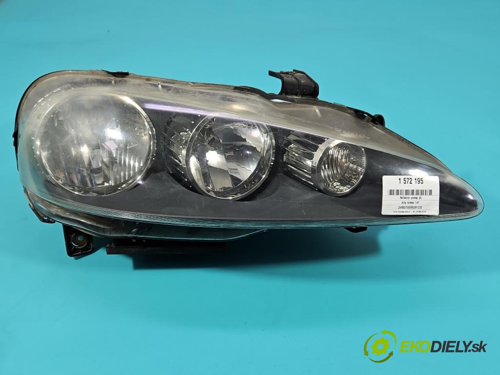 Alfa romeo 147 1.9 jtd 120 HP manual 88 kW 1910 cm3 3- Reflektor: pravý 89101233DX (Svetlo predné pravé)