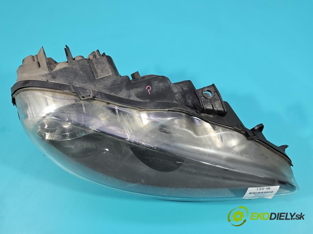 Alfa romeo 147 1.9 jtd 120 hp manual 88 kW 1910 cm3 3- světlo pravý 89101233DX (Pravé přední světlo)