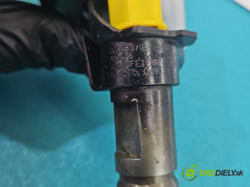 Mercedes Sprinter II 906 2006-  2.2 cdi 109 hp manual 80 kW 2148 cm3 5- vstřikovač 0445115069 (Vstřikovač paliva)