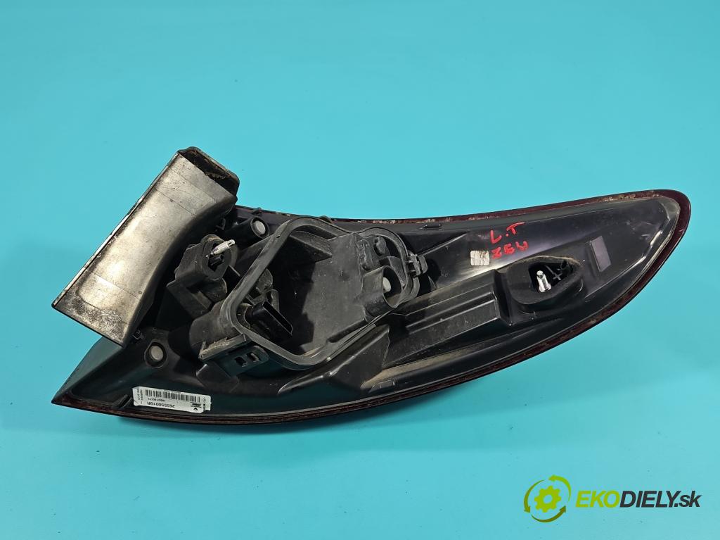 Renault Megane III 2008-2016 2.0 Tce 179KM manual 132 kW 1998 cm3 5- svetlo / reflektor zadné ľavé 2655550010R (Kľučka dverí ostatné)