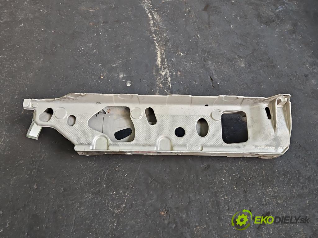 Bmw iX1 U11 0.0 elektrický: 272 HP automatic 200 kW 1 cm3 5- Upevnenie: 9796428