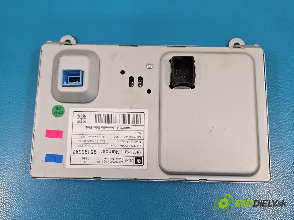 Opel Insignia A 2008-2017 2.0 cdti 160 HP manual 118 kW 1956 cm3 5- Zobrazit: 95196687 (Prístrojová doska)