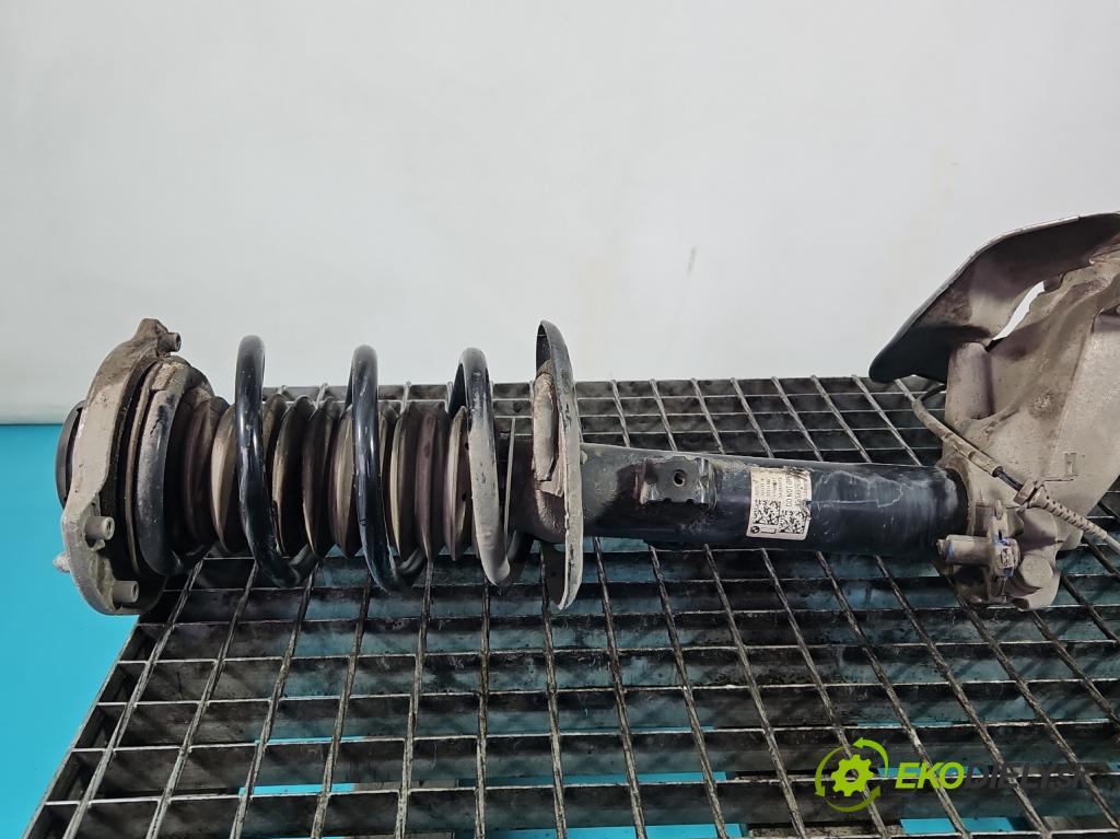 Bmw iX1 U11 0.0 elektrický: 272 HP automatic 200 kW 1 cm3 5- tlmič predné ľavý  (Kľučka dverí ostatné)