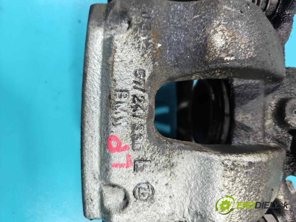 Bmw iX1 U11 0.0 elektrický: 272 HP automatic 200 kW 1 cm3 5- brzdič predné ľavý  (Kľučka dverí ostatné)