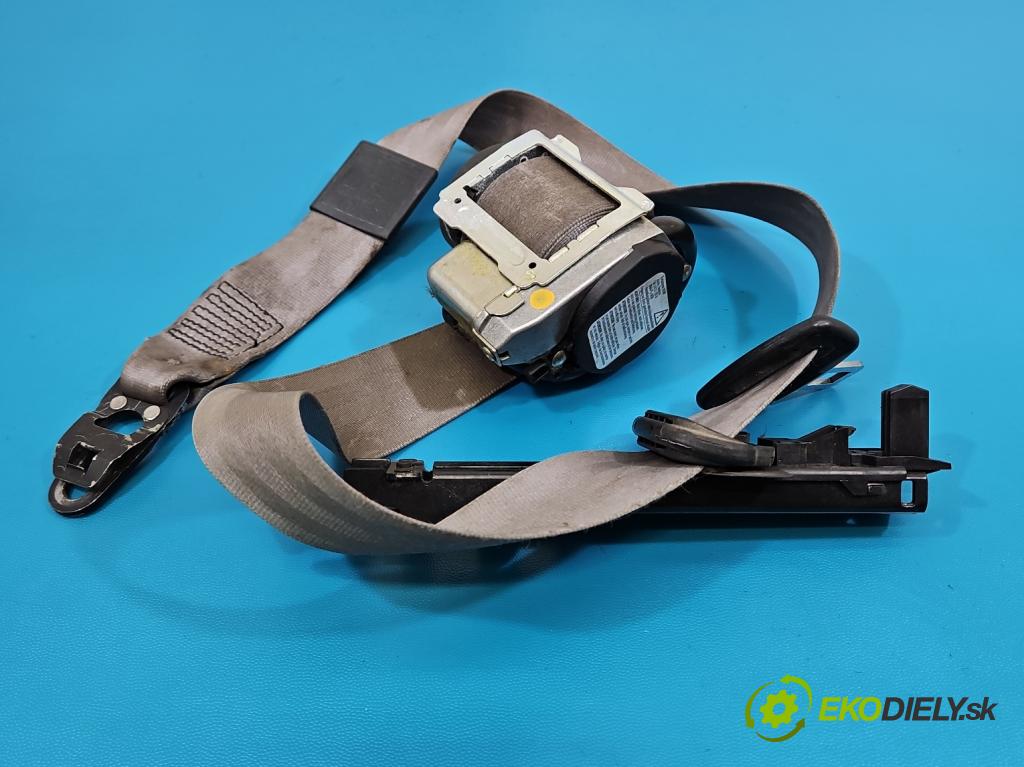 Audi A4 B7 2004-2008 3.0 tdi BKN: 204 hp automatic 150 kW 2967 cm3 5- stěna bezpečnost přední levý 8E0857705F