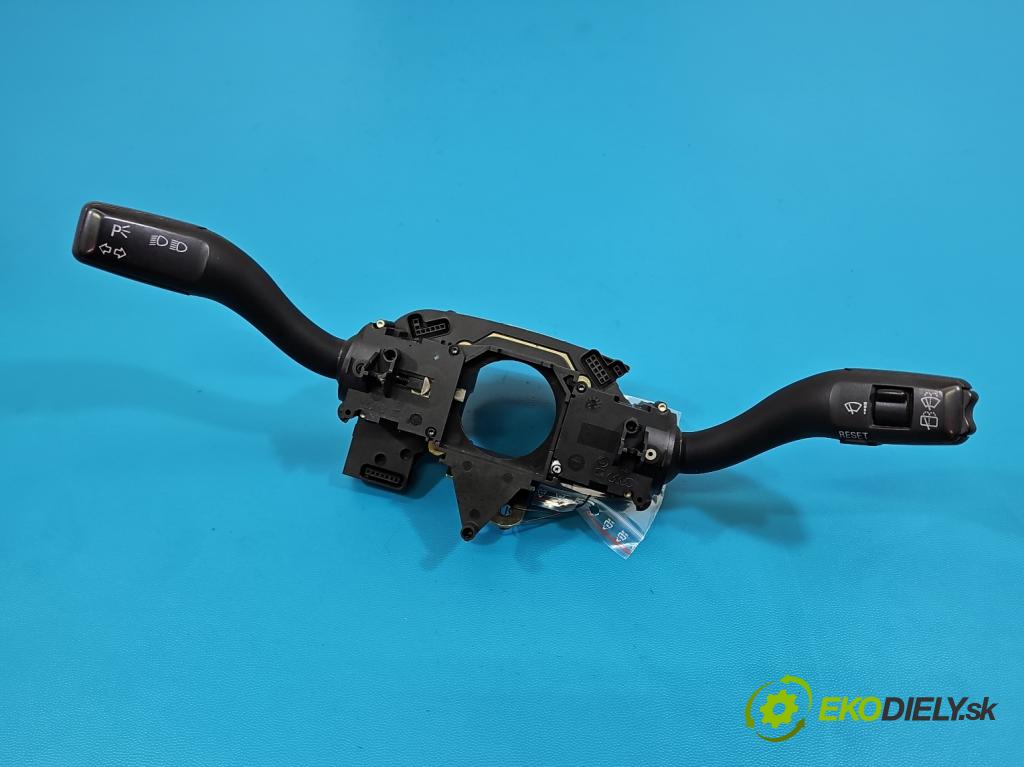 Audi A4 B7 2004-2008 3.0 tdi 204 hp automatic 150 kW 2967 cm3 5- Přepínač sdružený 8E0953549Q (Páčky pod volantem)