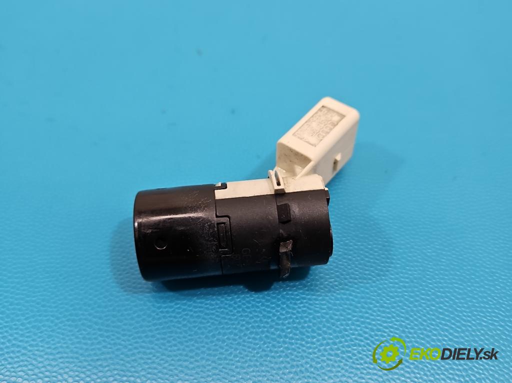 Audi A4 B7 2004-2008 3.0 tdi BKN: 204 hp automatic 150 kW 2967 cm3 5- snímač parkování 7H0919275A