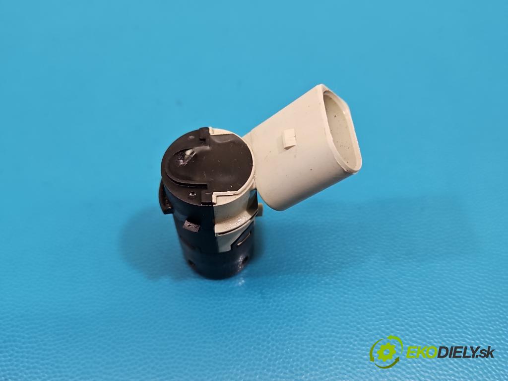 Audi A4 B7 2004-2008 3.0 tdi BKN: 204 hp automatic 150 kW 2967 cm3 5- snímač parkování 7H0919275A