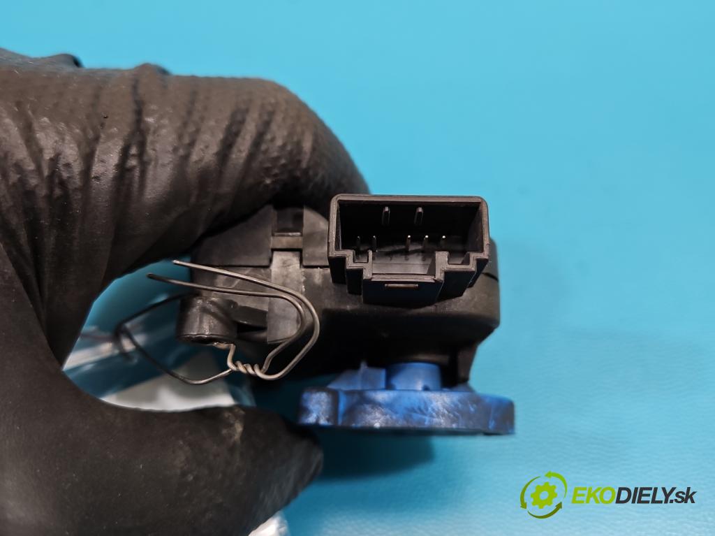 Audi A4 B7 2004-2008 3.0 tdi BKN: 204 HP automatic 150 kW 2967 cm3 5- motor: kúrenia 0132801322