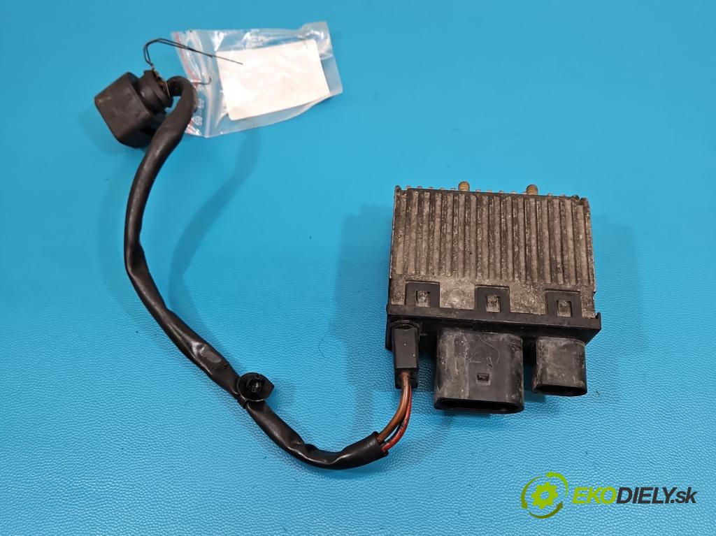Audi A4 B7 2004-2008 3.0 tdi BKN: 204 HP automatic 150 kW 2967 cm3 5- Relé: ventilátoru 8E0959501Q
