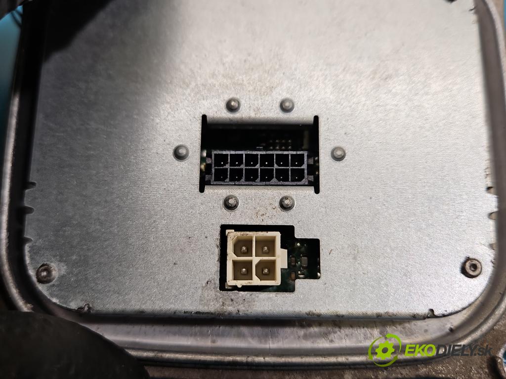 Alfa romeo Giulietta 1.6 jtd 105 HP manual 77 kW 1598 cm3 5- modul lampy: 130732928400