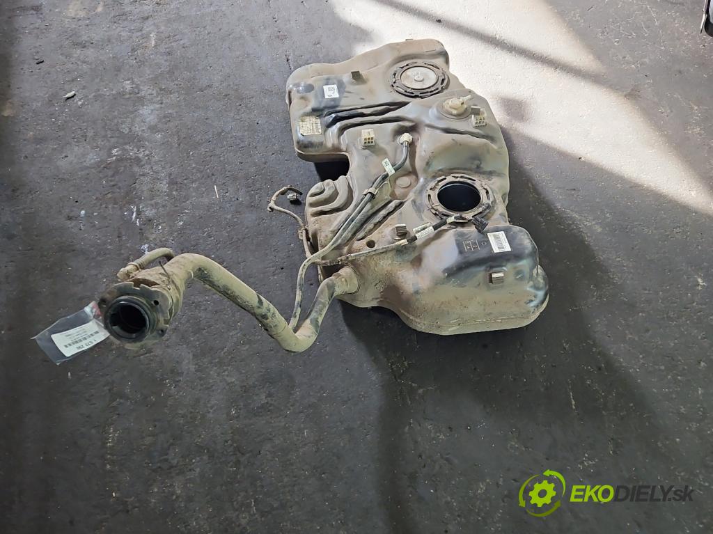 Dacia Duster III 24- 1.2 131 HP manual 96 kW 1199 cm3 5- Nádrž: palivo 172018260R (Palivová nádrž)