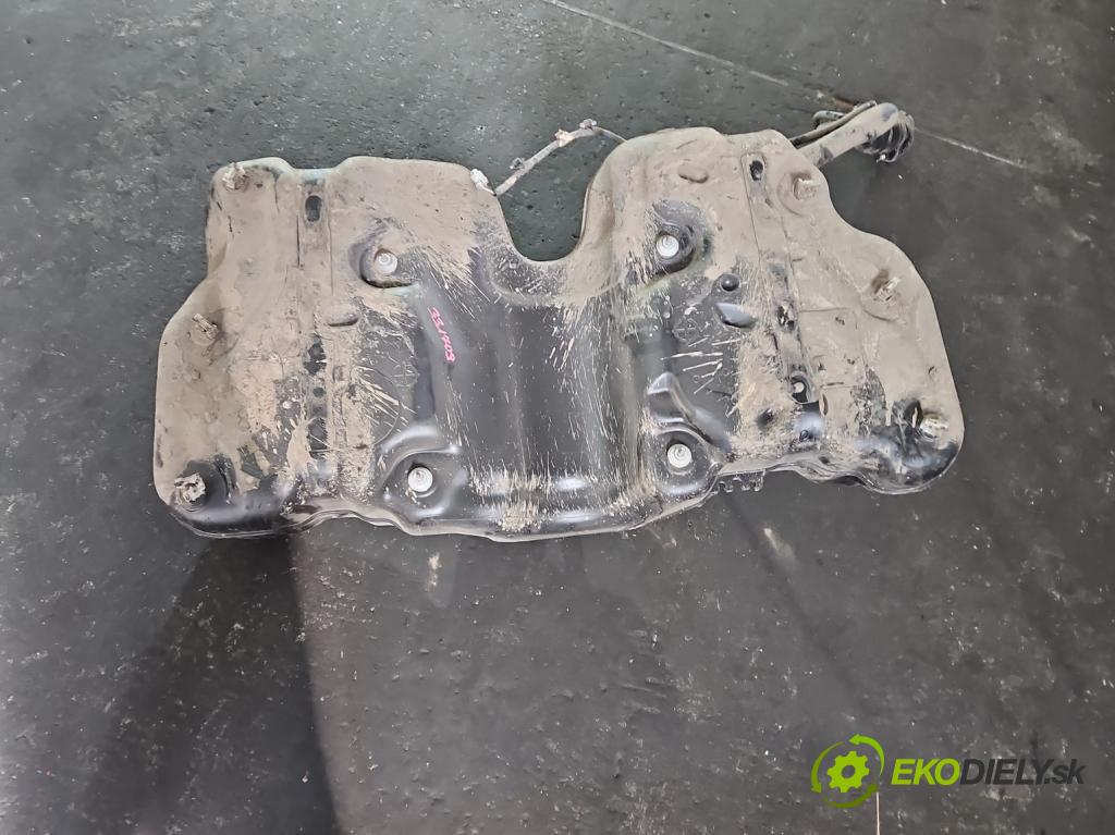 Dacia Duster III 24- 1.2 131 HP manual 96 kW 1199 cm3 5- Nádrž: palivo 172018260R (Palivová nádrž)