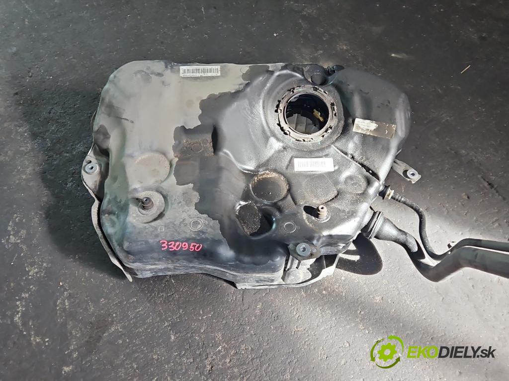 Audi A4 B9 2015-2024 2.0 TDI 190 HP automatic 140 kW 1968 cm3 5- Nádrž: palivo 8W0201021EL (Palivová nádrž)