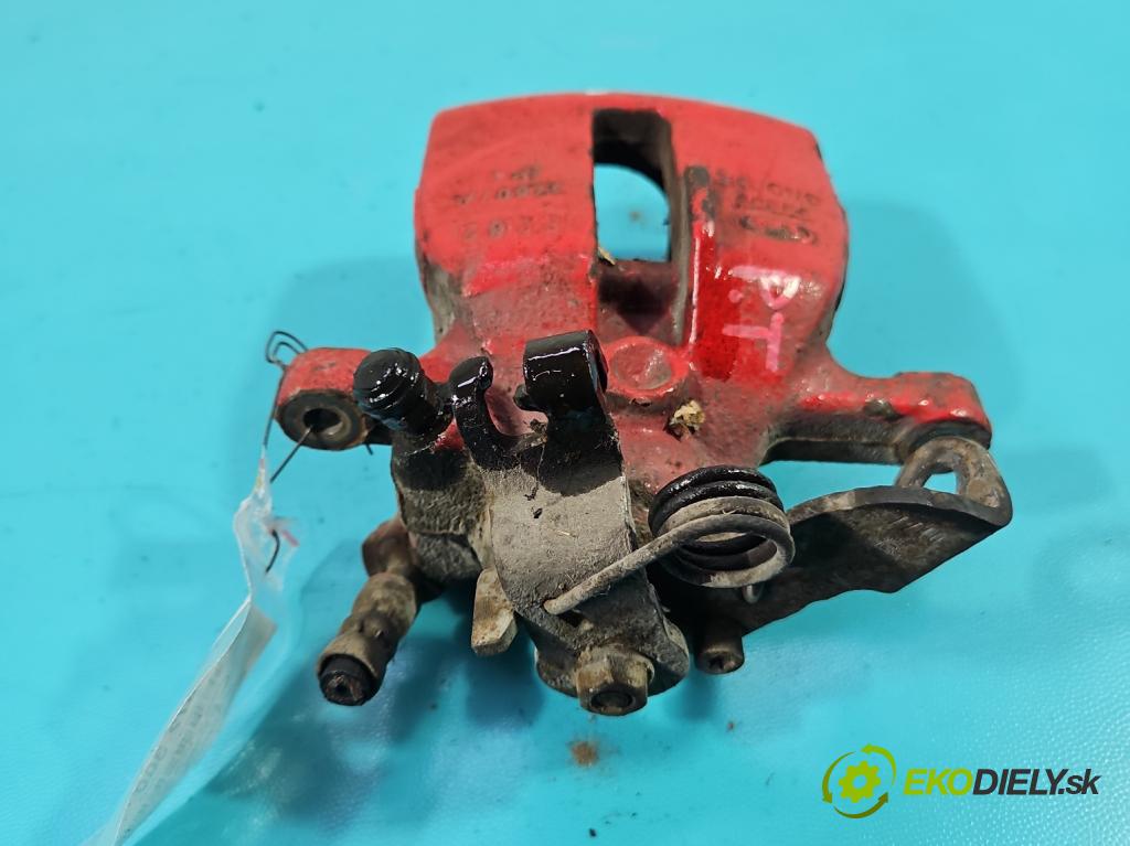 Audi A4 B7 2004-2008 3.0 tdi BKN: 204 HP automatic 150 kW 2967 cm3 5- brzdič zadné pravý  (Kľučka dverí ostatné)