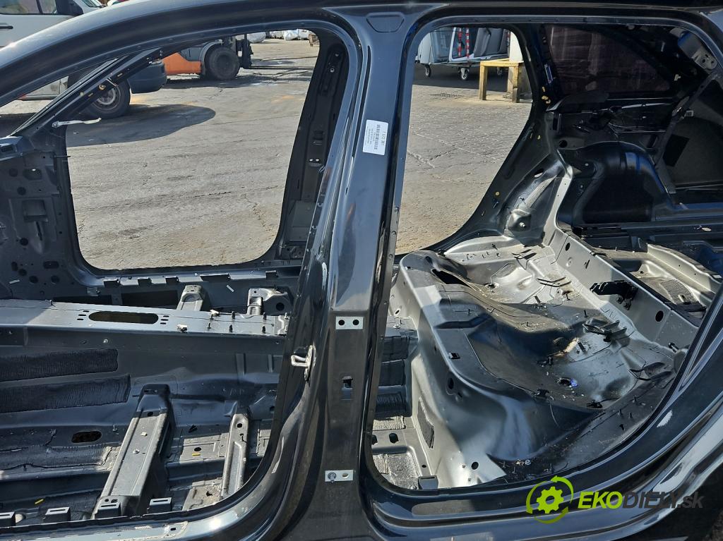 Audi A4 B9 2015-2024 2.0 TDI 190 HP automatic 140 kW 1968 cm3 5- Práh: ľavý  (Karoséria ostatné)